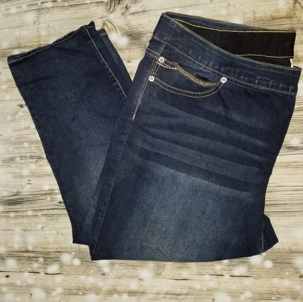 Maurices size 20 capri jeans elastic waist